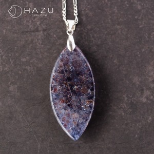SALE【1点もの】高品質アイオライトサンストーン