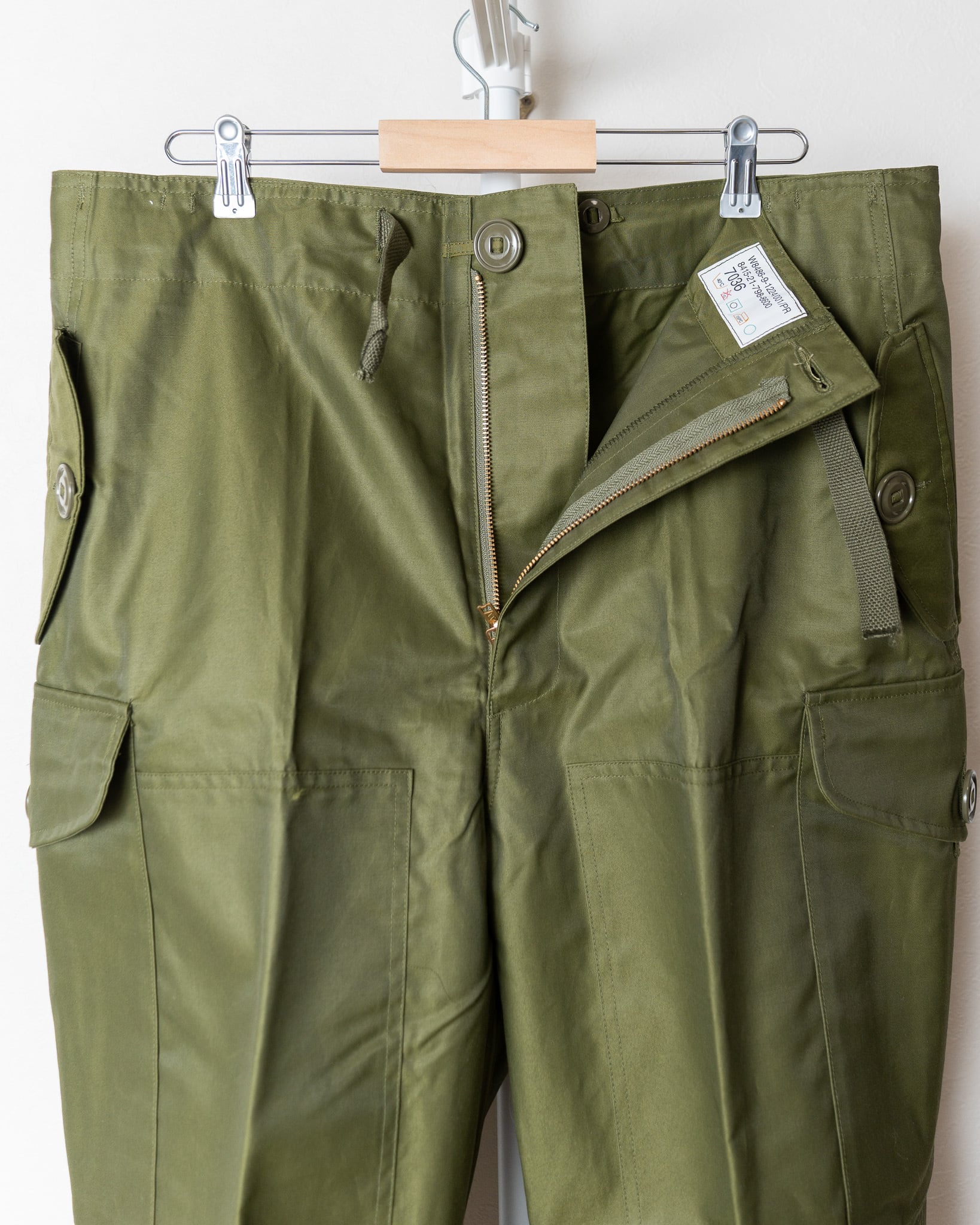 DEADSTOCK】Canadian Army ECW Windproof Over Pants カナダ軍 実物