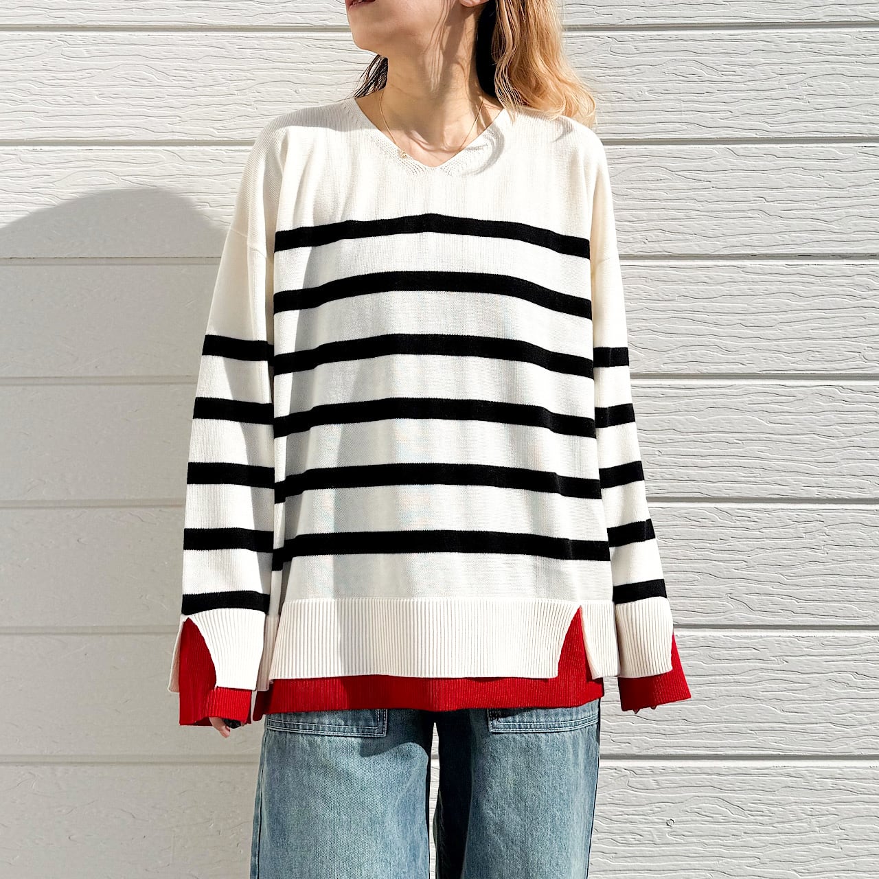 ボーダーVネックニット