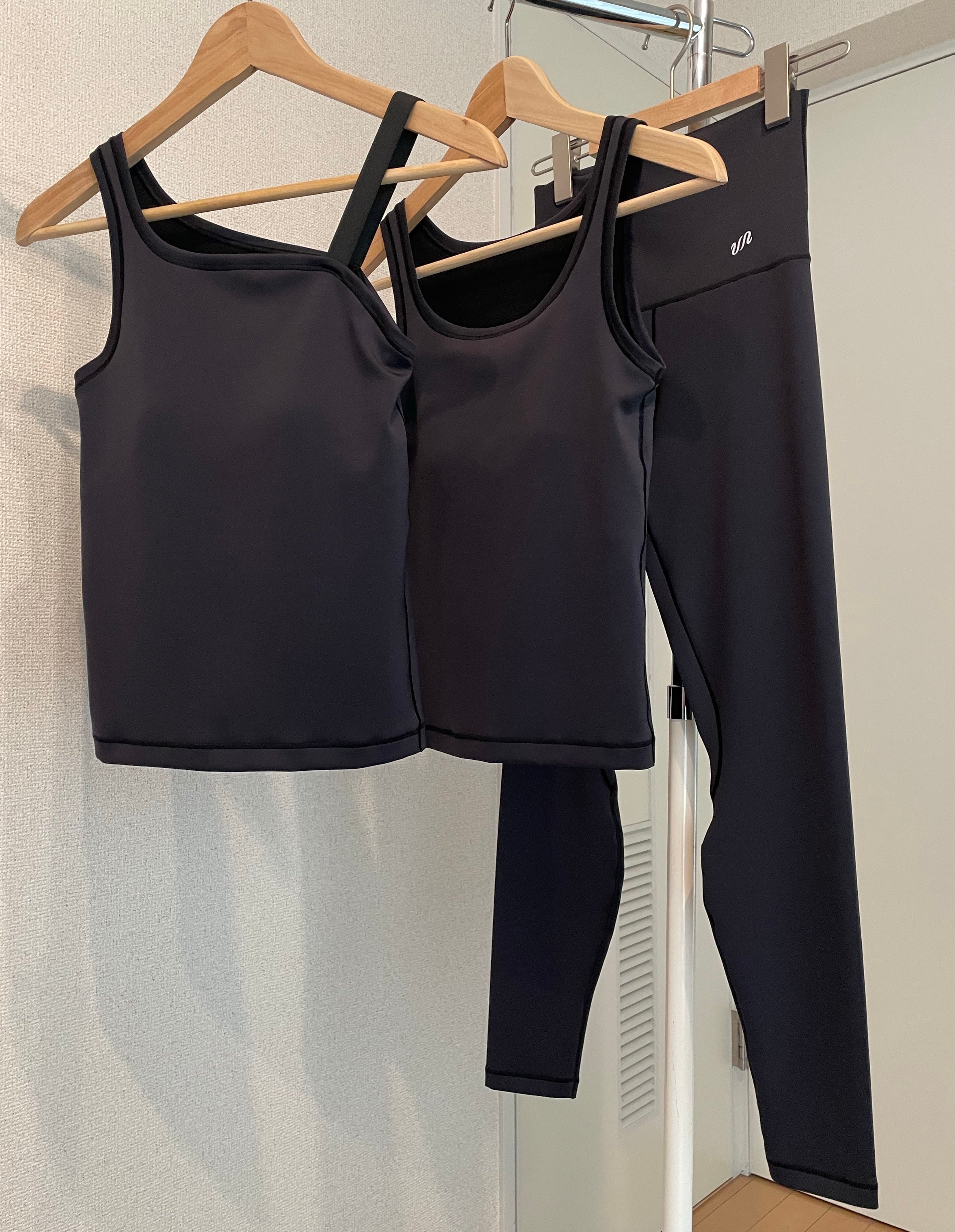 ヨガピラティスレギンス⭐︎ブラック/レッドブリック (ソフトシーム