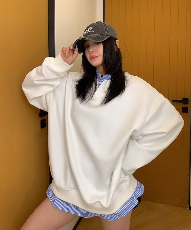 ★予約★D-1341　2026秋新作♡ストライプシャツレイヤード風デザインキーネックスウェット　ホワイト