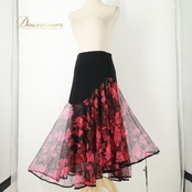 社交ダンス 衣装 prima boutique プリマブティック スカート レッスンウェア ブラック系 黒 ピンク系 花柄 植物柄 チュール 透け感 シースルー アシンメトリー フレア ふんわり 軽やか 華やか 鮮やか かわいい おしゃれ 上品 大人っぽい ダンス レッスン 練習 ダンス衣装 練習着
