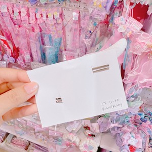 【C8】12-30羽根ツインヘアクリップ