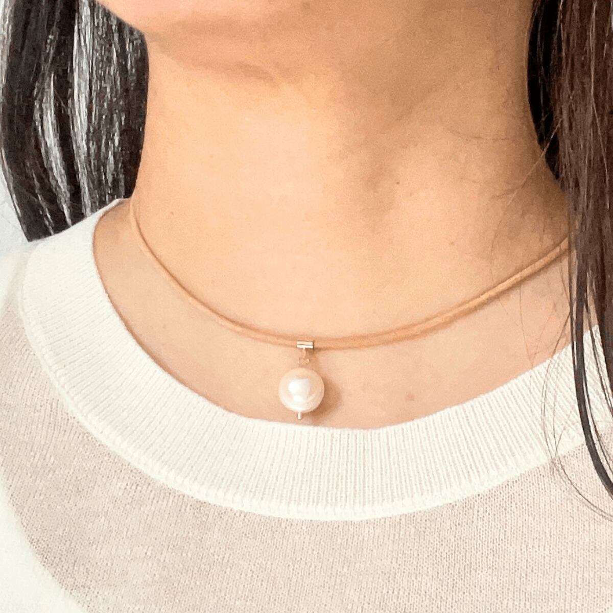 新品　真珠　ネックレス　チョーカー チョーカー ネックレス レディース パール 真珠 本革 レザー シンプル