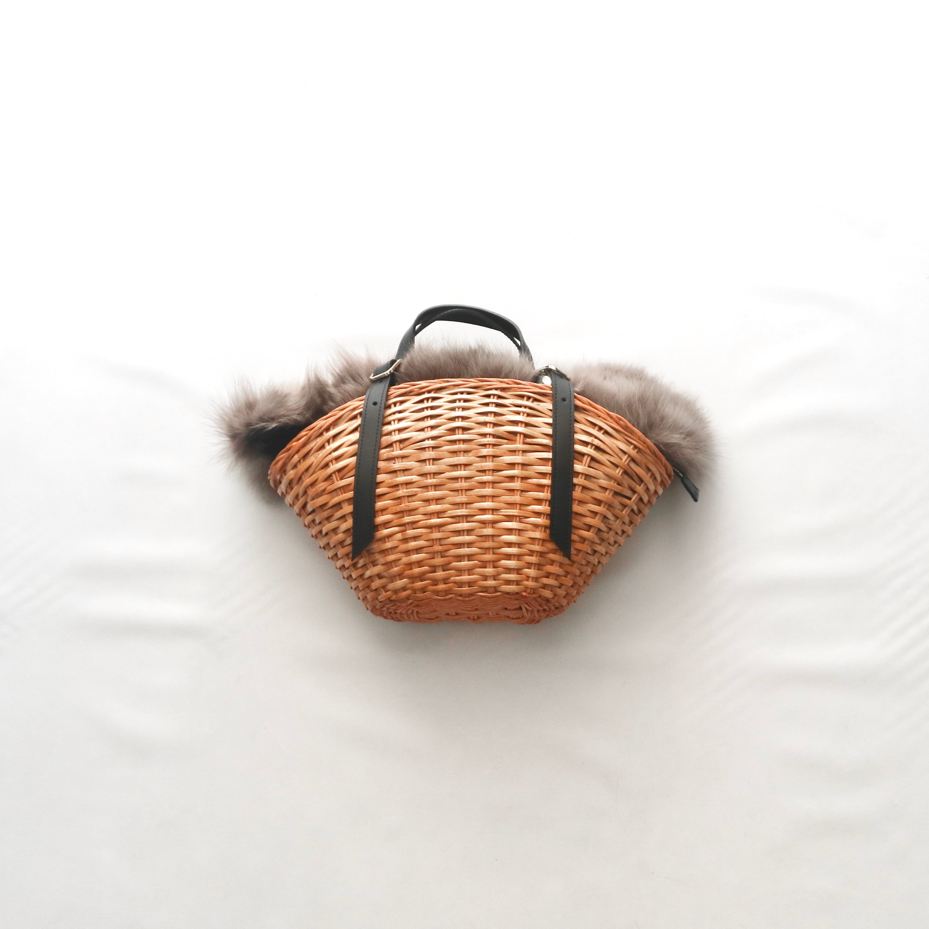 【VIOLAd'ORO ヴィオラドーロ】-VOLPE- FOX FUR×SPLIT RATTAN LEATHER HANDLE BAG フォックスファー×スプリットラタンレザーハンドルバッグ V-8961