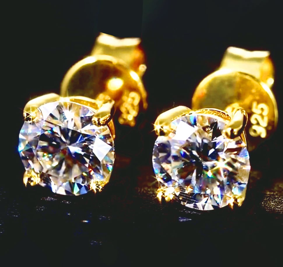 ４ct　モアサナイト 　ダイヤモンド　　ネックレス　　24K金　　ウ696