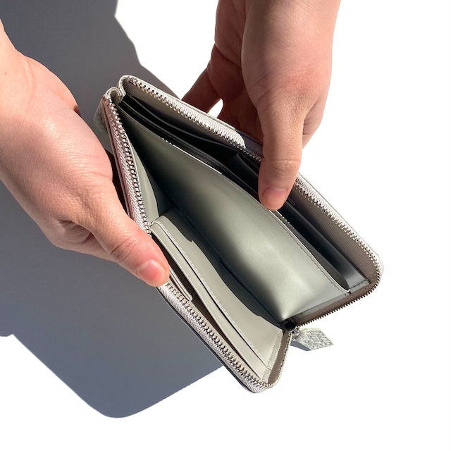✦OUTLET✦【KGM09】　一万円札が折らずに入る最小サイズの長財布「L字束入」（カゴメメッシュ型押革）