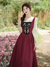 【0106】Fake Layered Flower Long Sleeve Dress