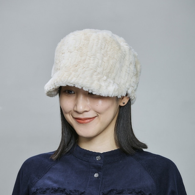 【2026AW】スイングファーキャップ｜オフホワイト／ブラック　　Swinging Fur Cap
