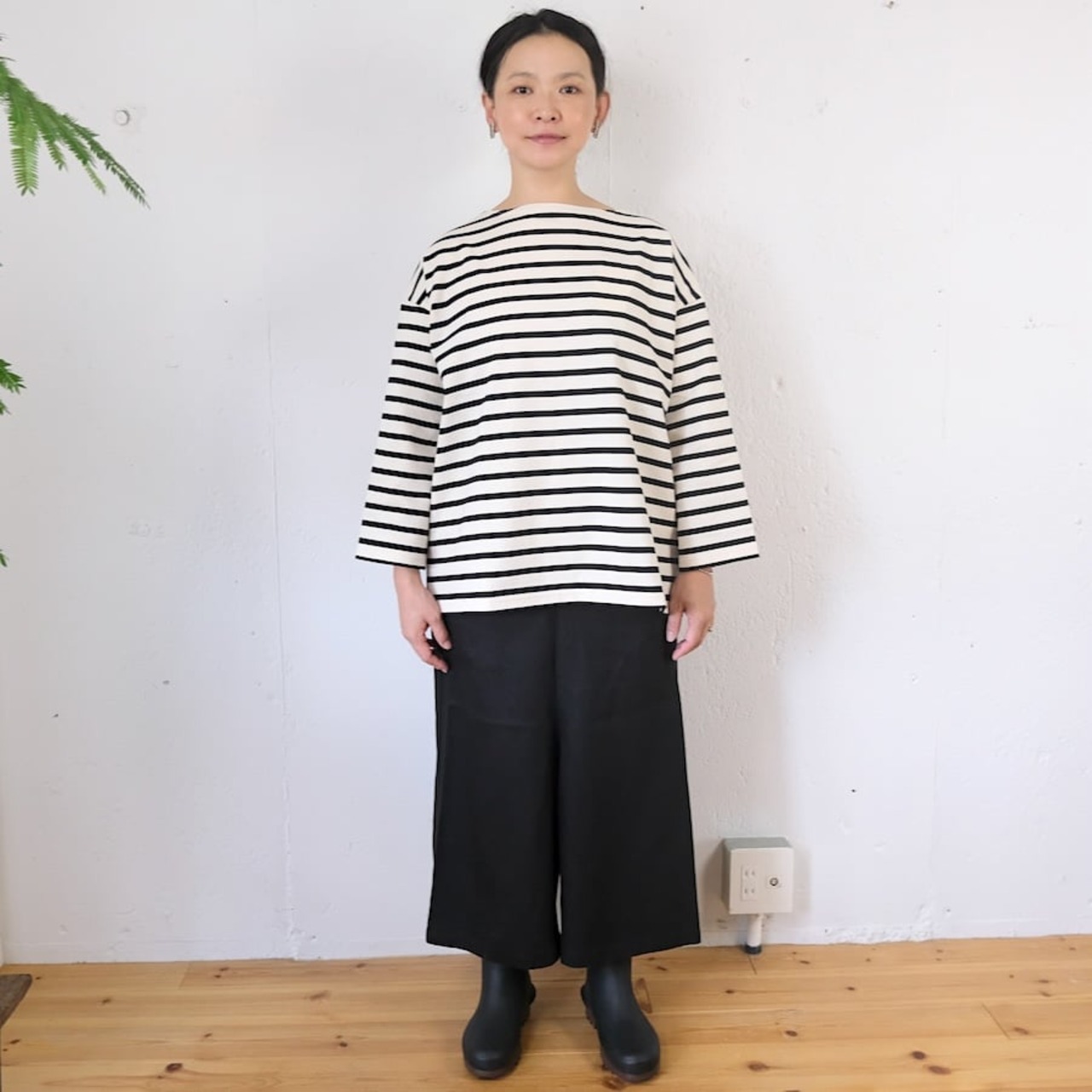 【定番】Vlas Blomme(ヴラスブラム)  ライトリネンツイル ペンギンパンツ
