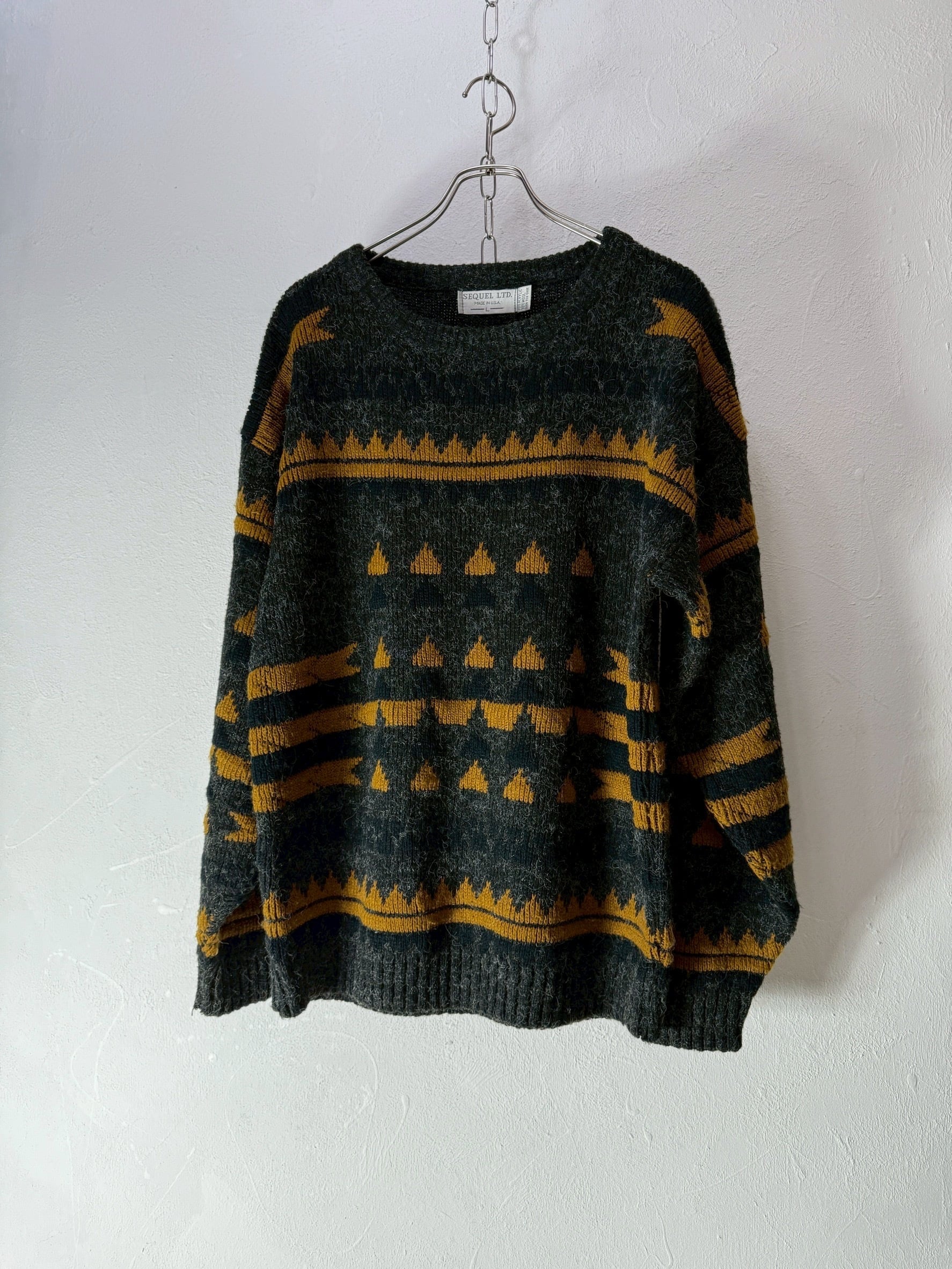 80~90’s USA made Graphic Pattern art Knit