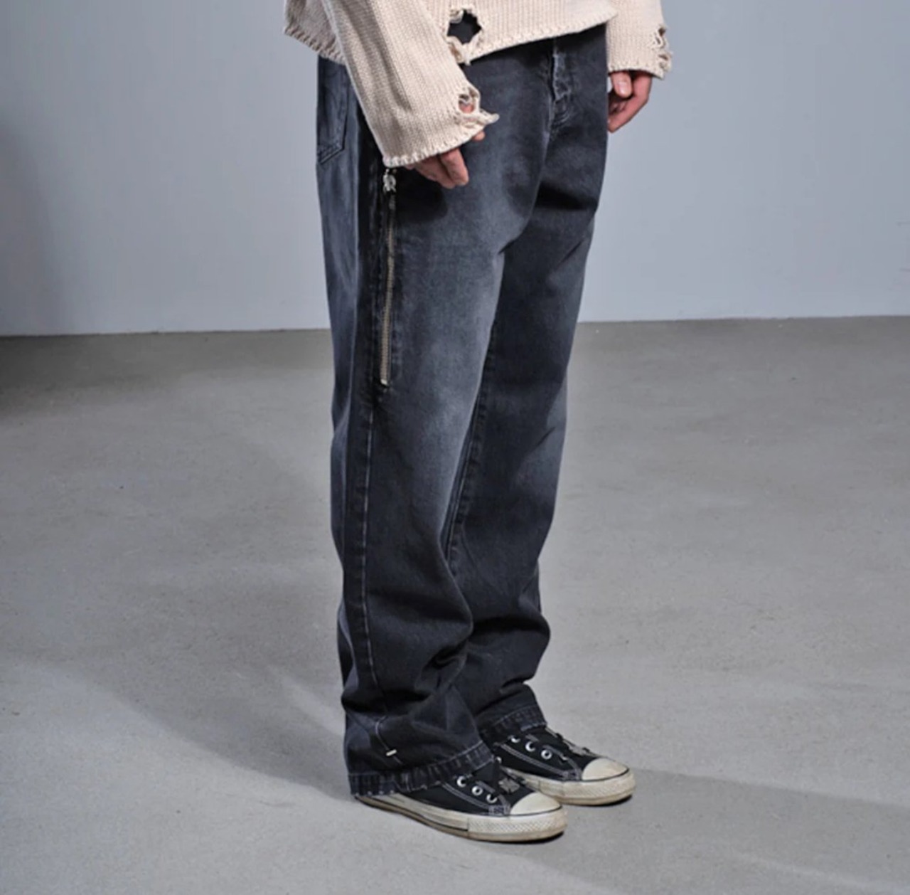 ASKYURSELF / cross pocket phrase denim