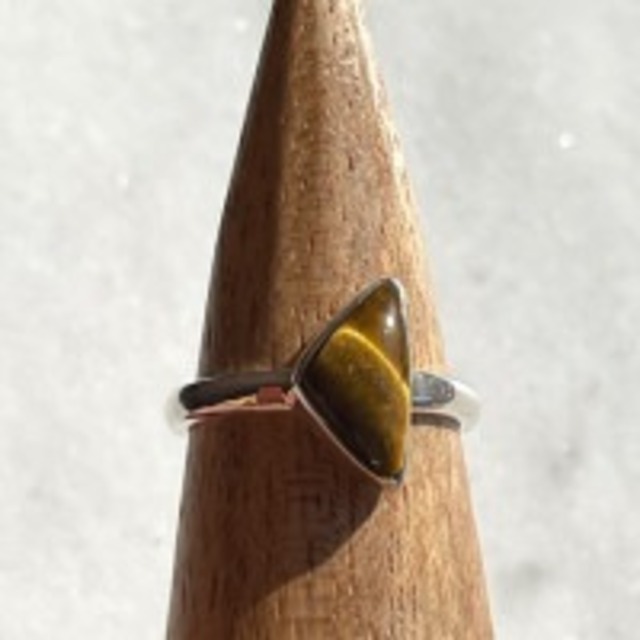 【超美石】タイガーアイ　シルバーリング（サイズ　12号）　5281