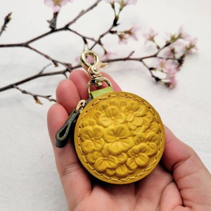 手染めの菜の花の小物入れ  （1点限り）