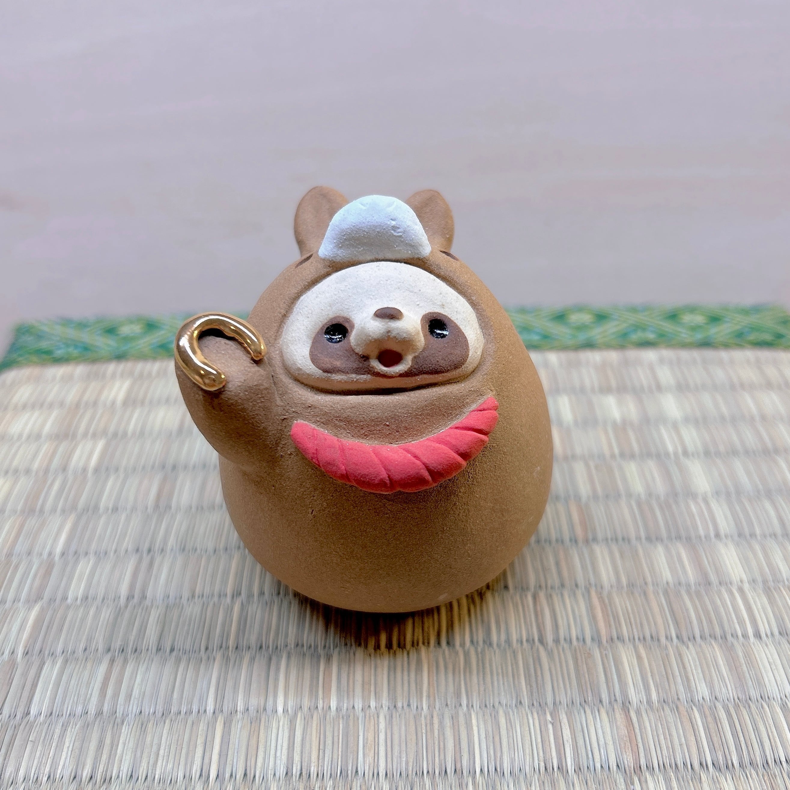 干支たぬき 午 | BlueBell