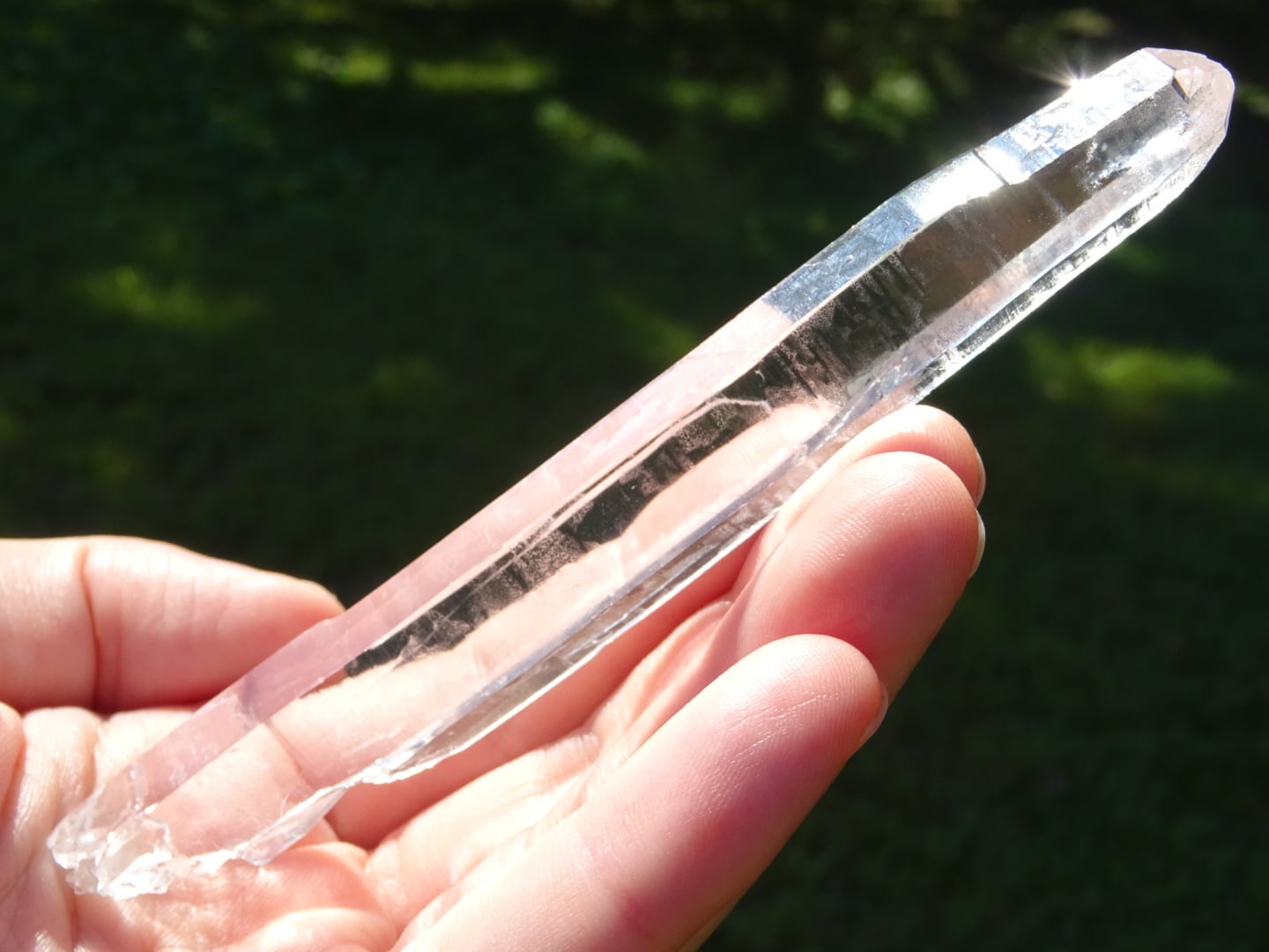 ディアマンティーナ産レーザークリスタル ~光の純度~ | Pay ID