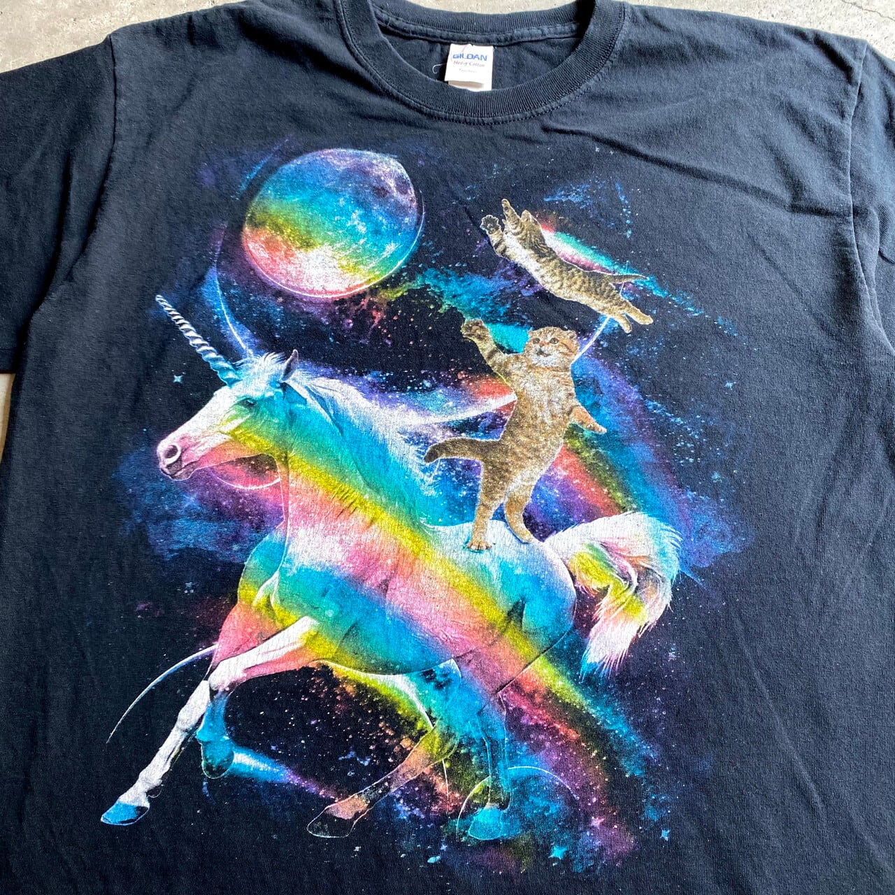 ネコ ユニコーン 宇宙柄 アニマルプリントtシャツ メンズl レディース 古着 動物 ブラック 黒 Tシャツ Sa Cave 古着屋 公式 古着通販サイト