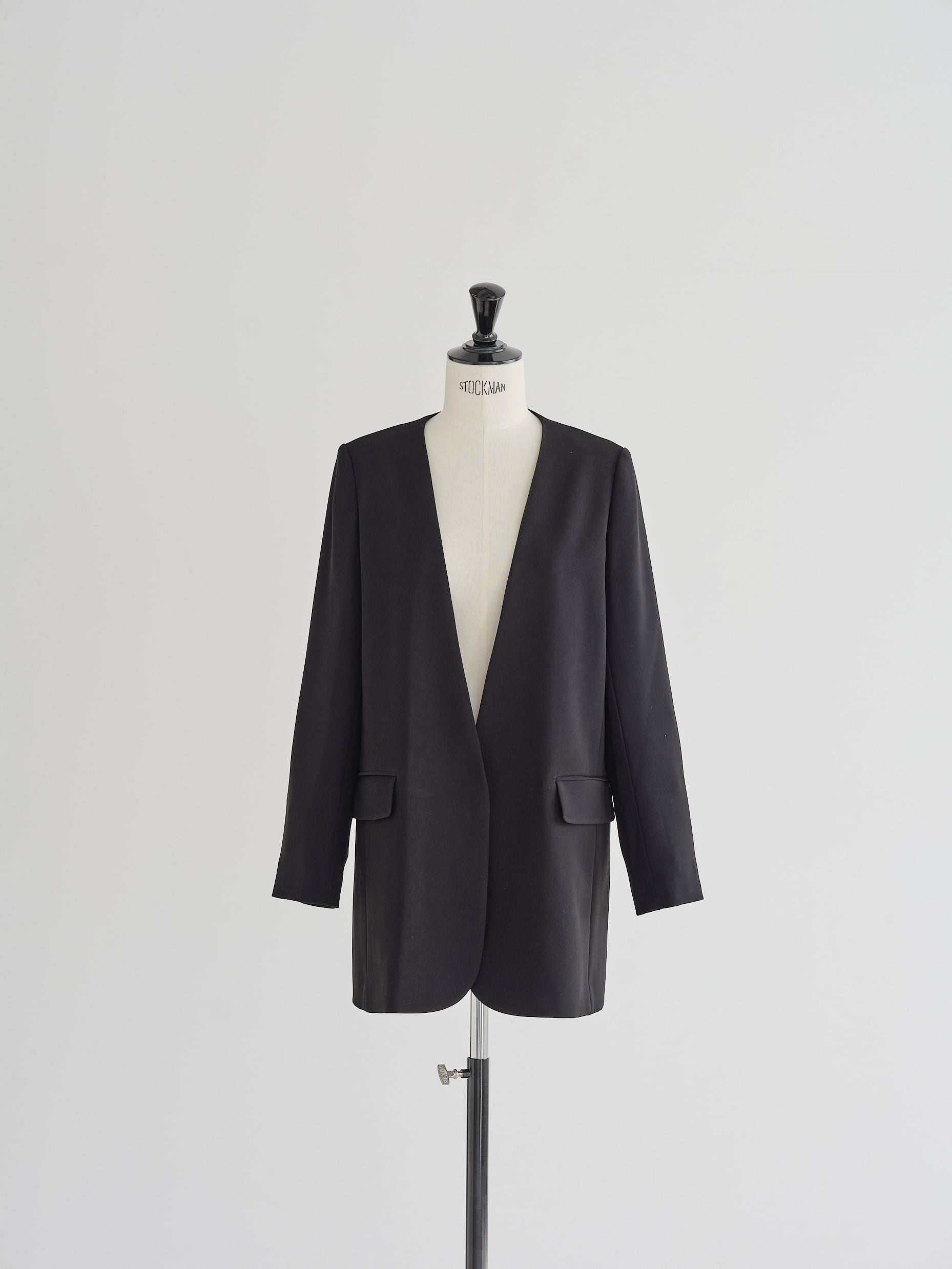 NO-COLLAR LONG JACKET