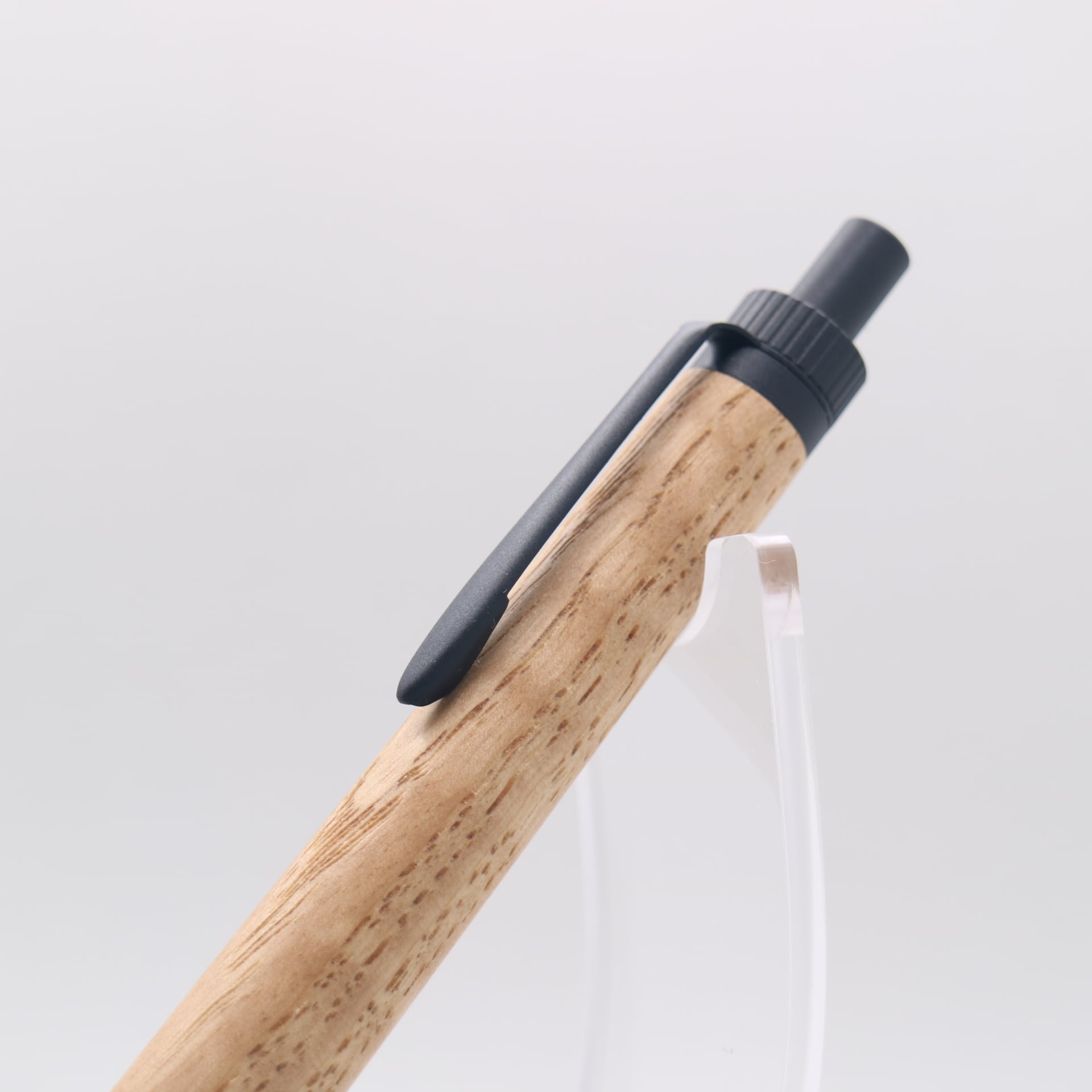 クリ× マットブラック｜木の質感を楽しむ木軸ペン｜250916 ボールペン