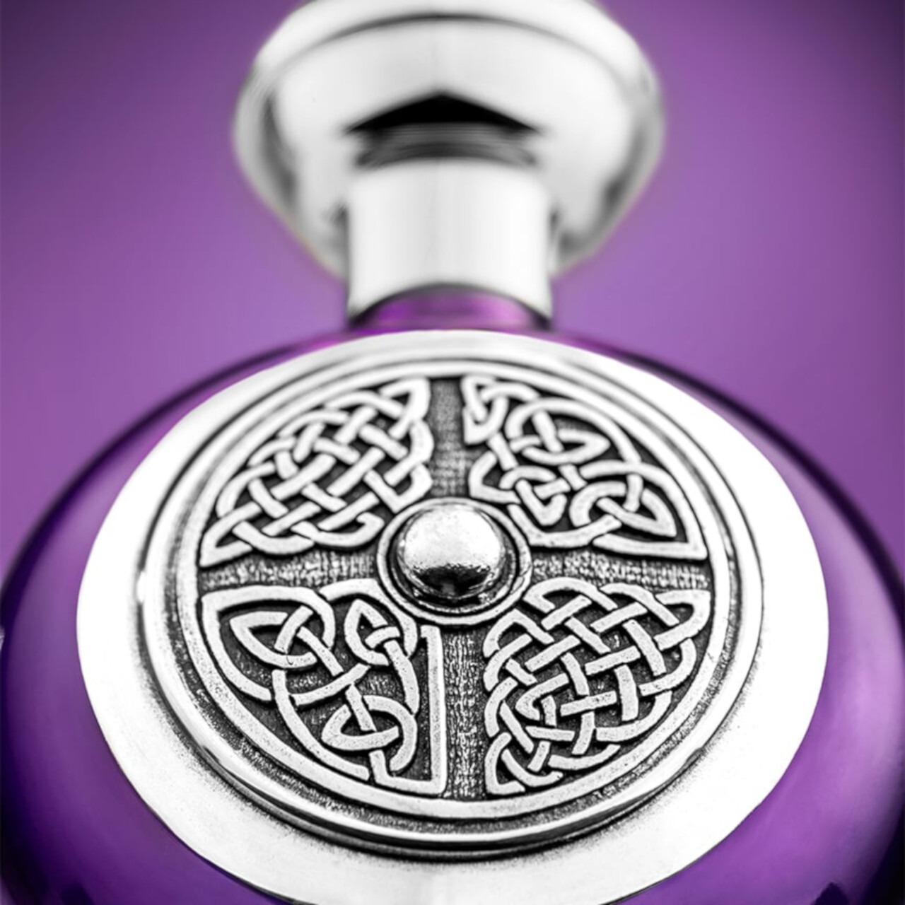 ENTHRONE｜ブーディカ ザ ヴィクトリアス ピュアパルファン エンスローン