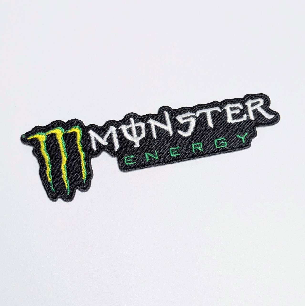 送料無料！ ★刺繍アイロンワッペン★【 Monster energy（ モンスター エナジー ）エナジードリンク 】〚アメリカン雑貨 アメトイ〛