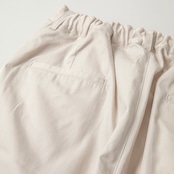 E R A. SUMMER GABARDINE CLASSIC PANTS