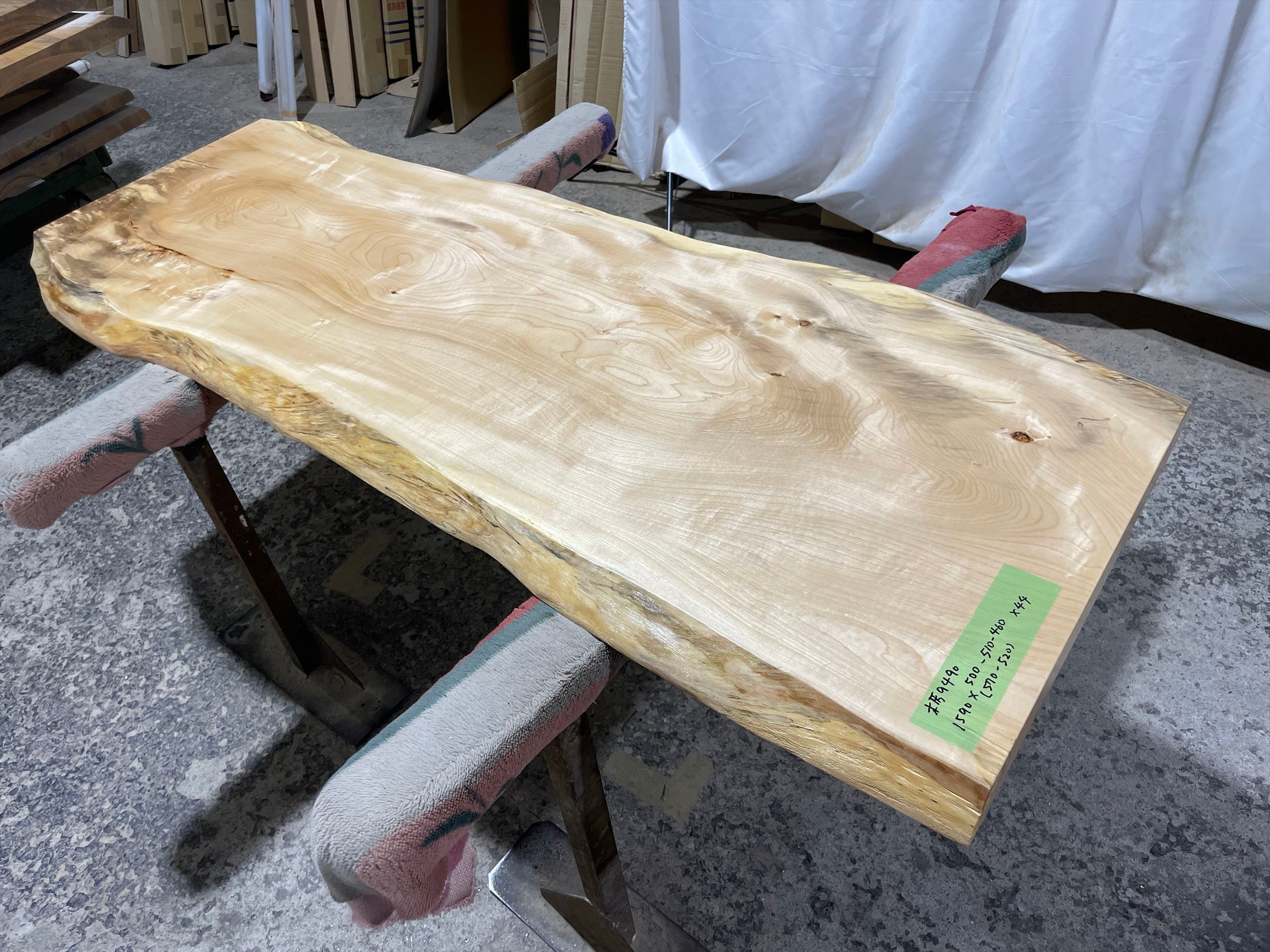 一枚板 一枚板 センダン / 栴檀 1040-29 (W150cm)