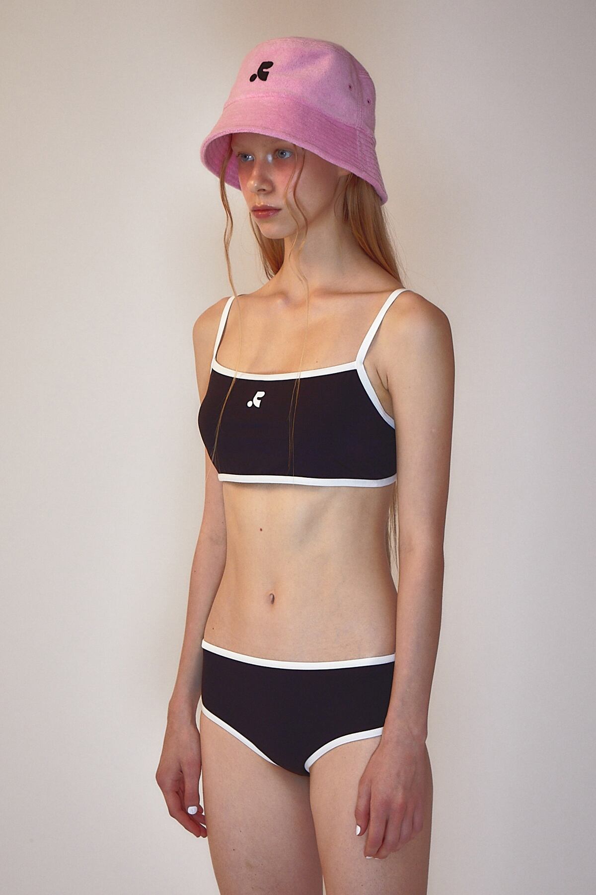 rest & recreation] RR LOGO BIKINI - BLACK 正規韓国ブランド