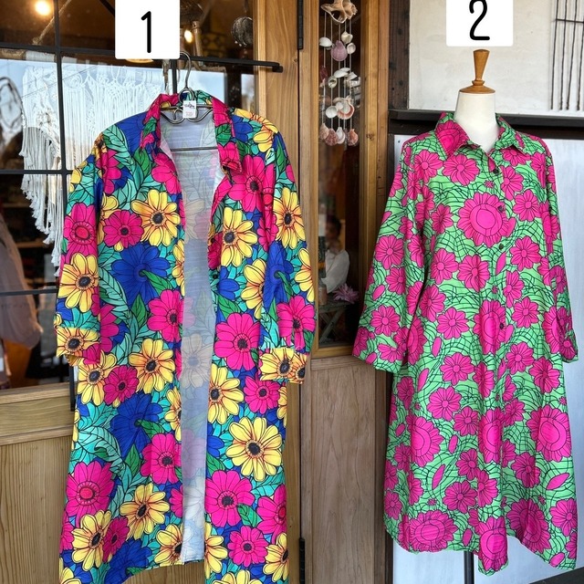カラフル花柄ロングシャツ