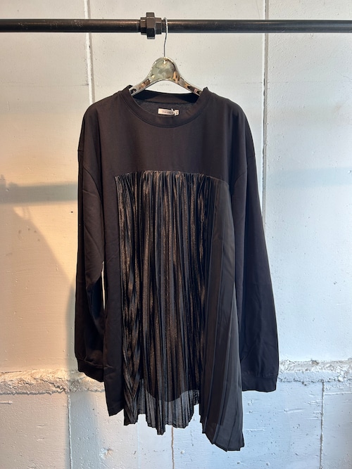 YEAHRIGHT!!   pleats l/s tee