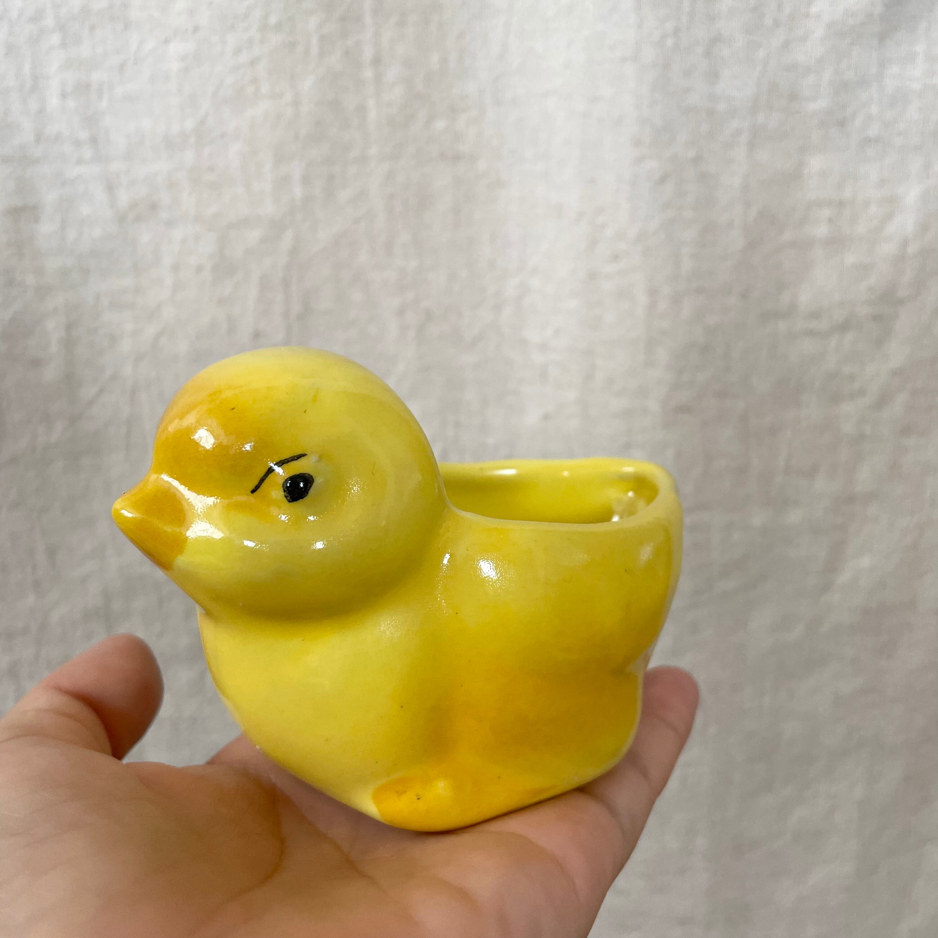 ヒヨコないれもの