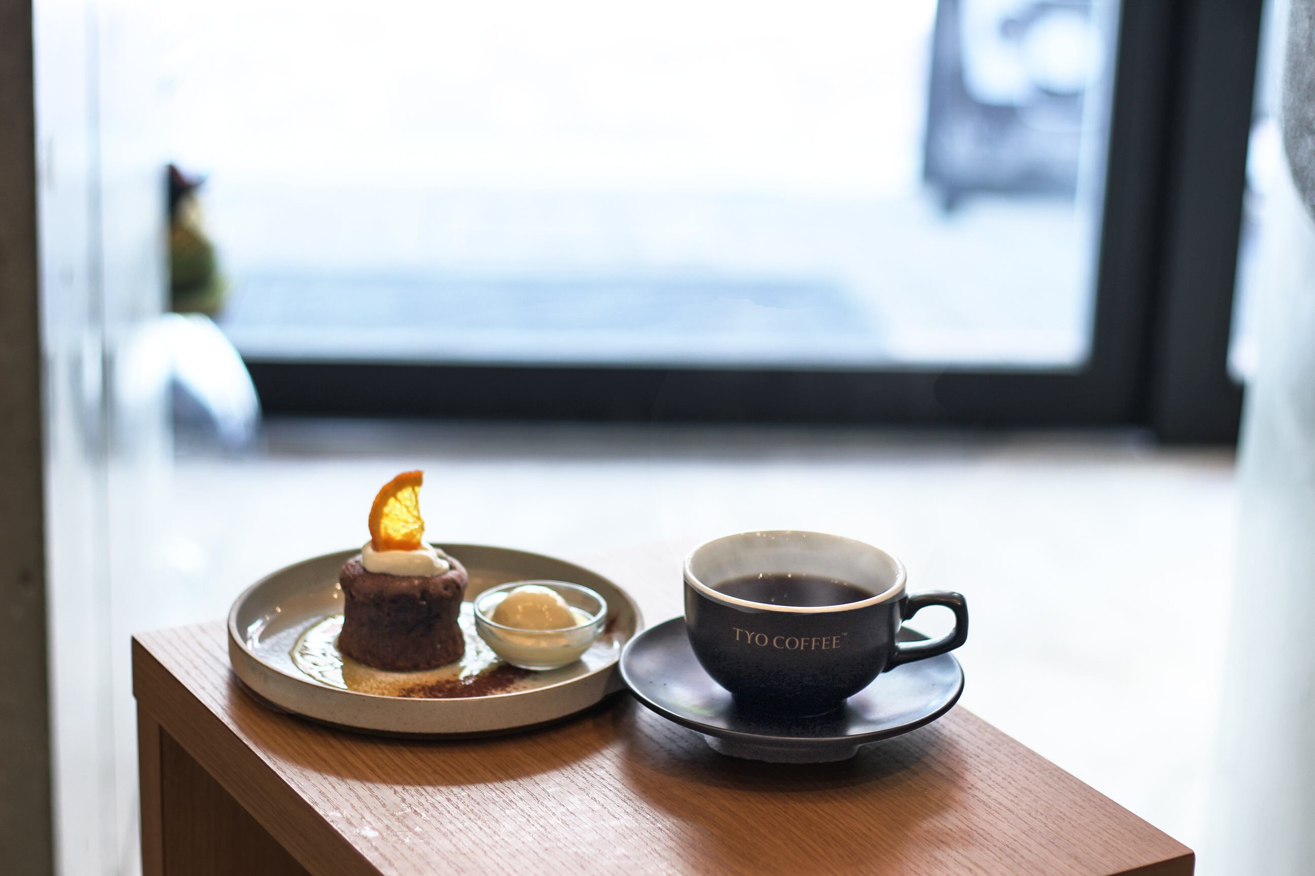 ヤマシタユミさんのコーヒーカップセット （TYO COFFEE 有田焼コーヒー 