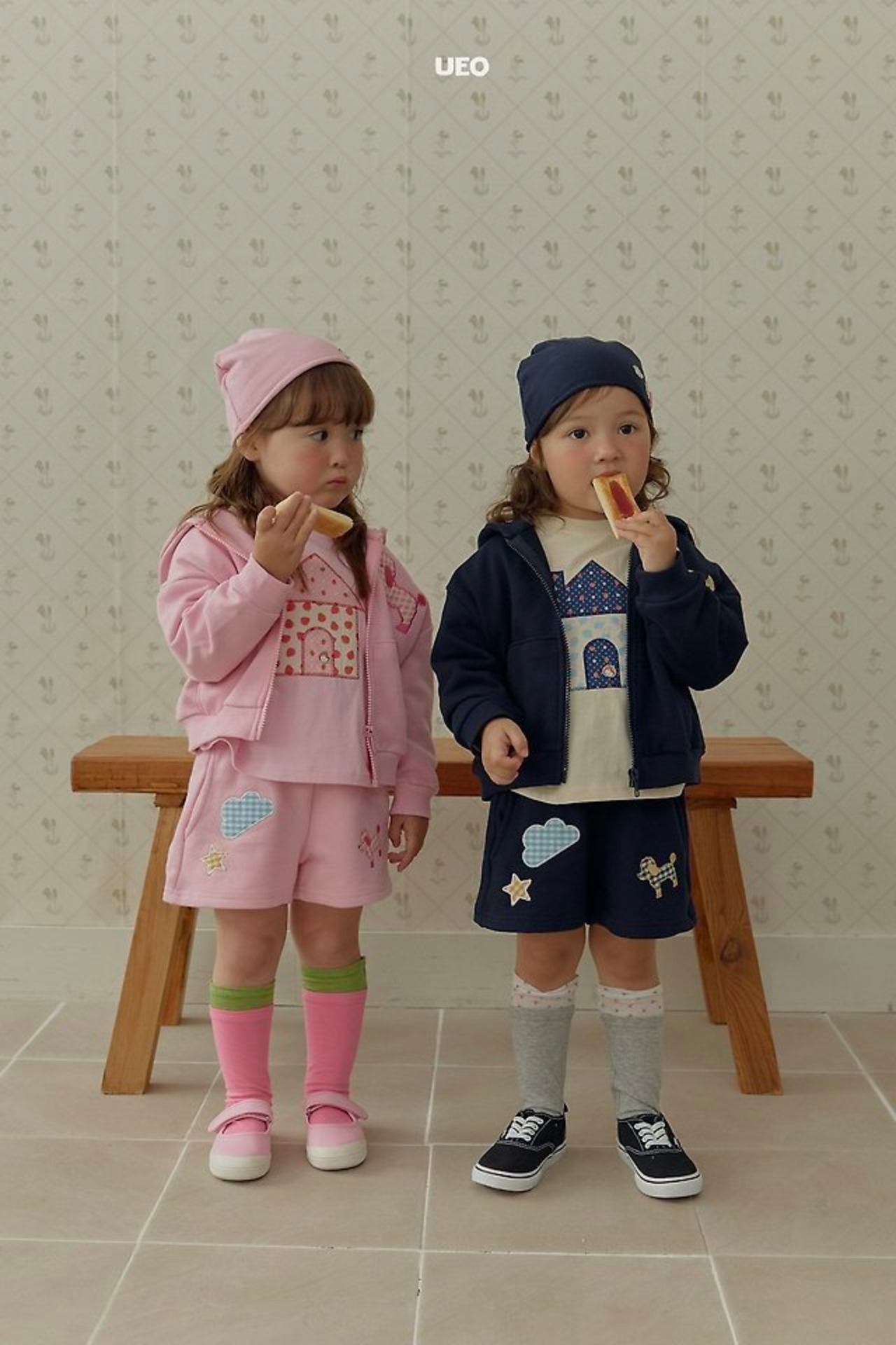 韓国子供服 / ÜEO / わんちゃんニットビーニー / 秋服 *FREE*