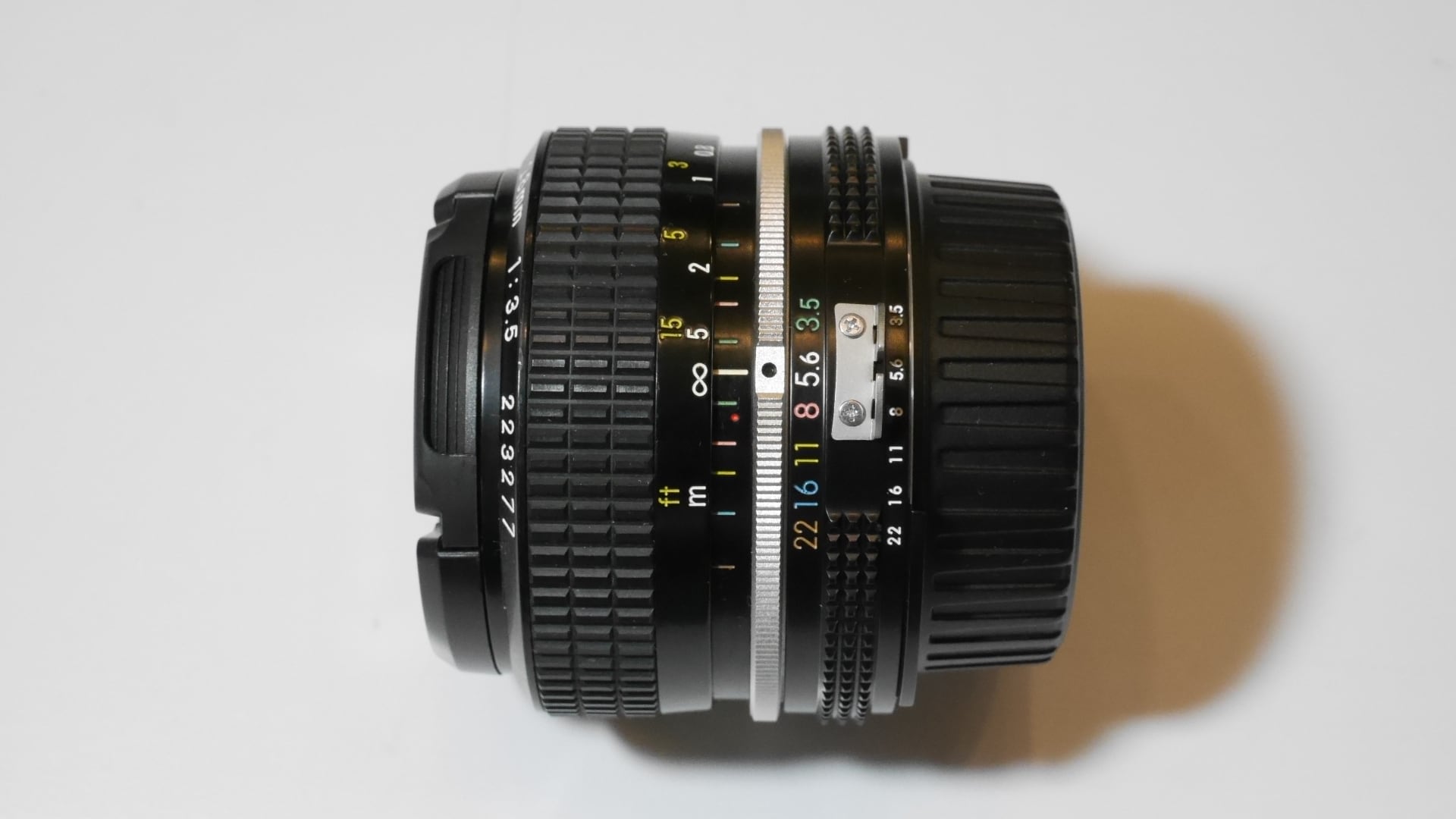 本物の ニコン Ai-S 28mm/f2.8❤️単焦点マニュアルレンズ Nikkor