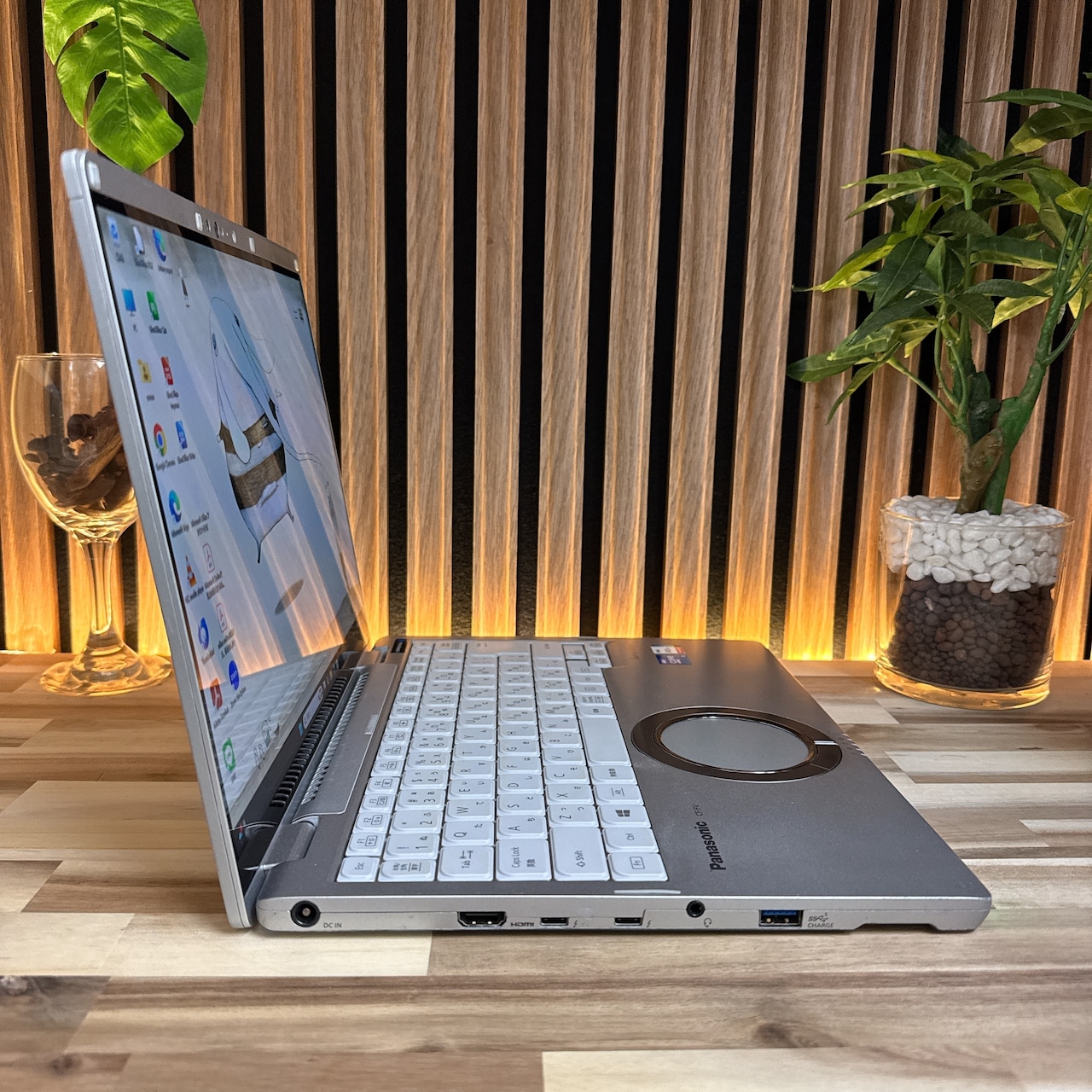 『希少タッチパネル式』Panasonic Let's note FV1 メモリ16GB SSD256GB 人気ノートパソコン