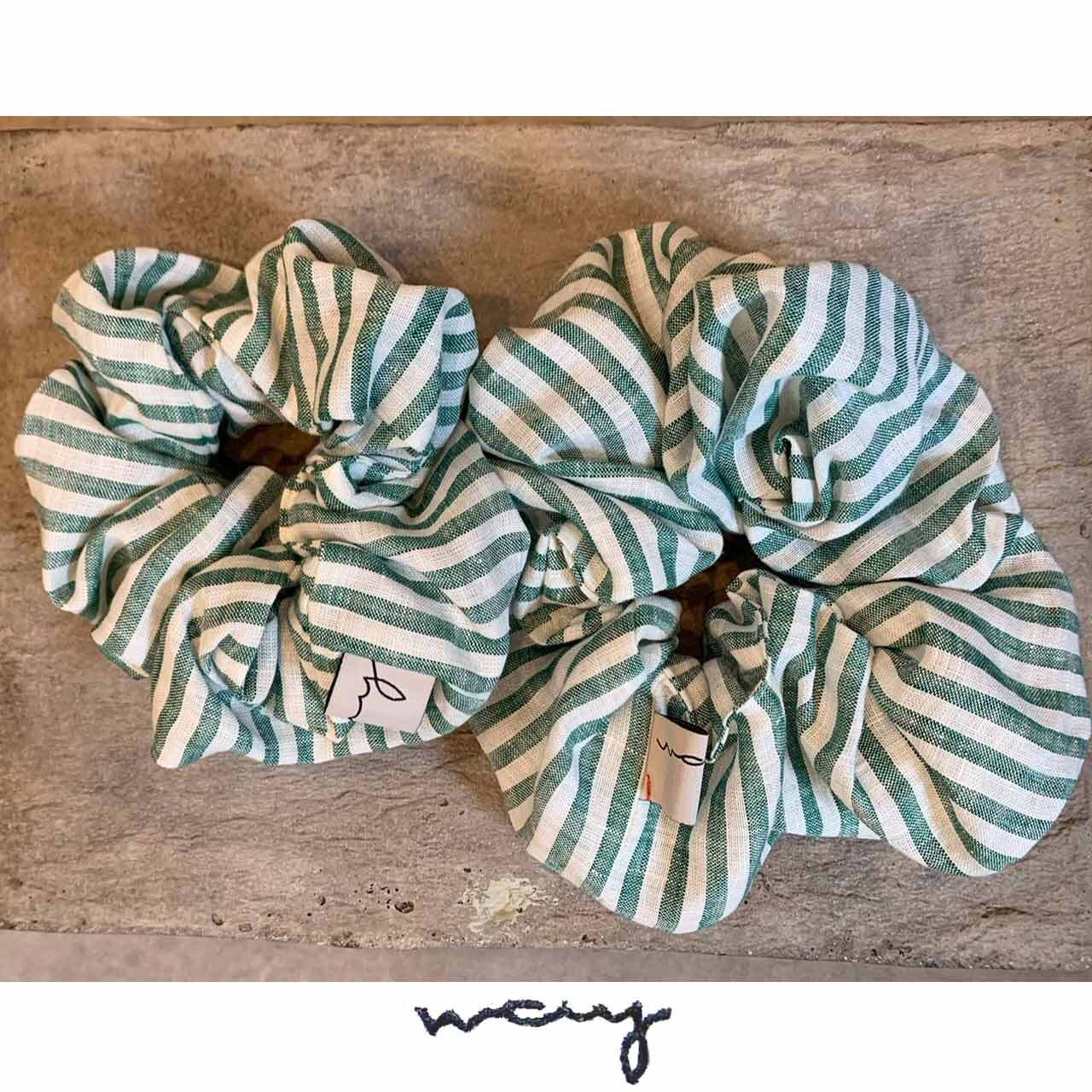 ♡専用♡ハンドメイドシュシュ⸜(*´ᗜ｀*)⸝ ハンドメイドシュシュ - メルカリ