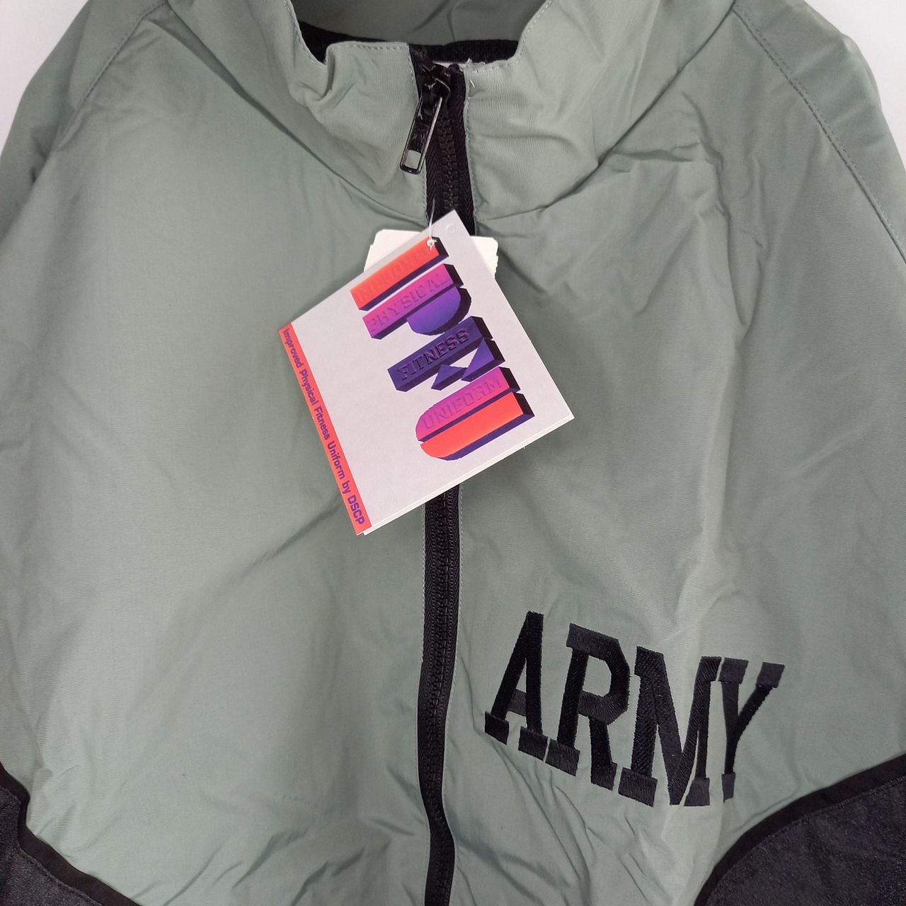 US ARMY　米軍　 IPFUトレーニングジャケット　デッドストック　XL/S