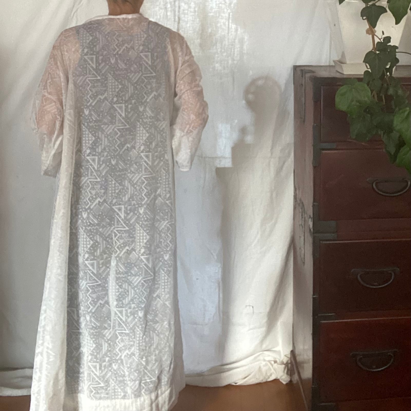 エリテ　レースガウン　ホワイト エリテ レースガウン ホワイト エリテ レースガウン ホワイト cabinet