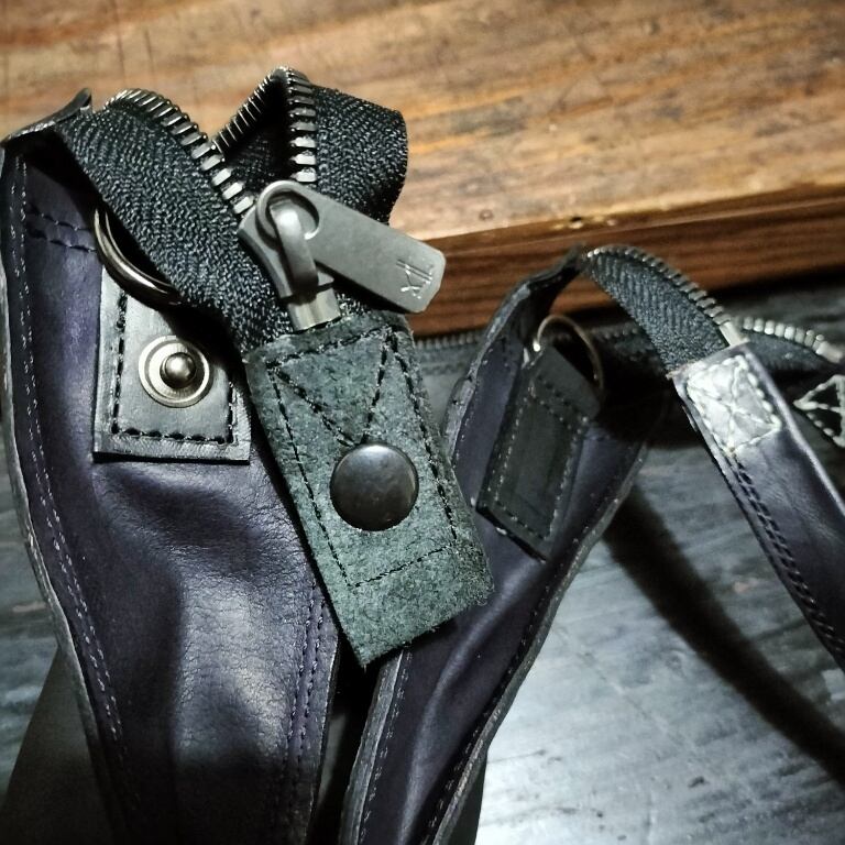 GUIDIアルチザンショルダーポーチ・バックスタンプ付き(9/10) | FREAK