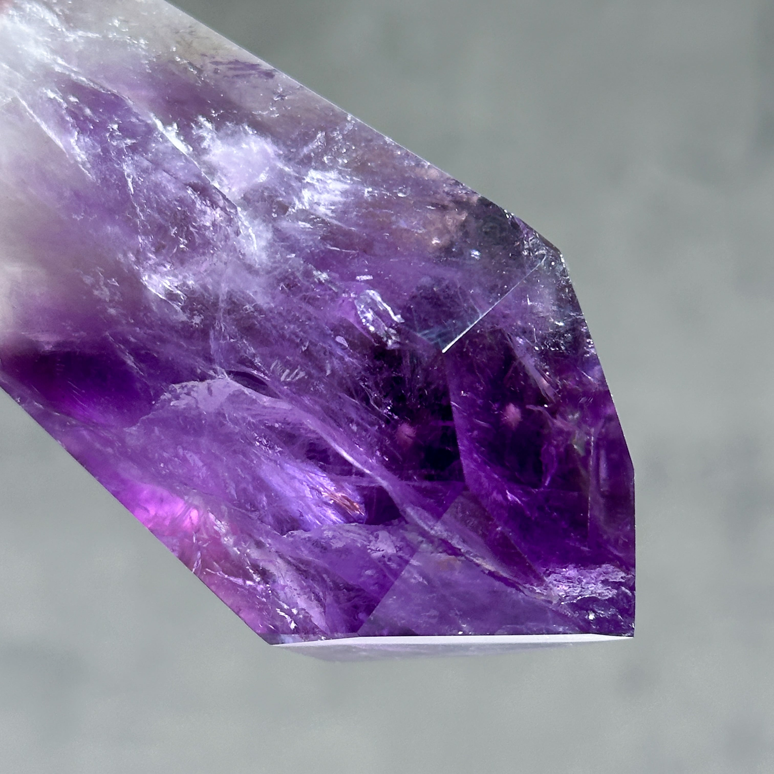 ハイクオリティ】バイーア産ファントムアメジスト タワー42◇ Phantom