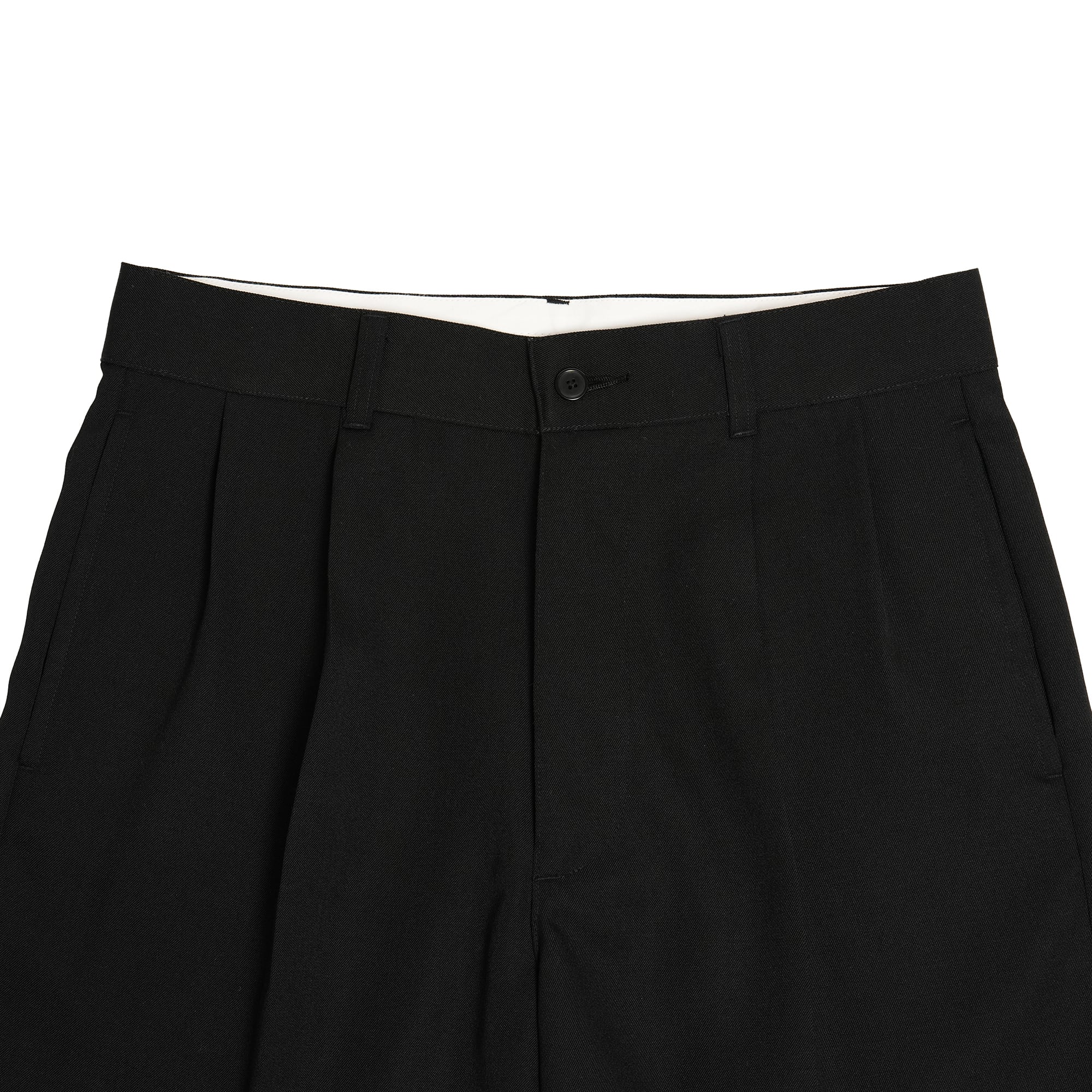 Grampians Wool 2Tuck Wide Shorts (black) | OVY Grampians Wool 2Tuck Wide Shorts (black) | OVY