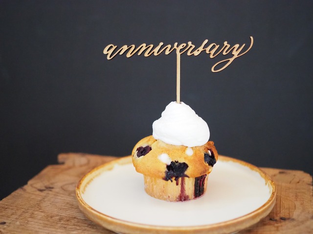 【木製】ケーキトッパー/anniversary（Sサイズ）