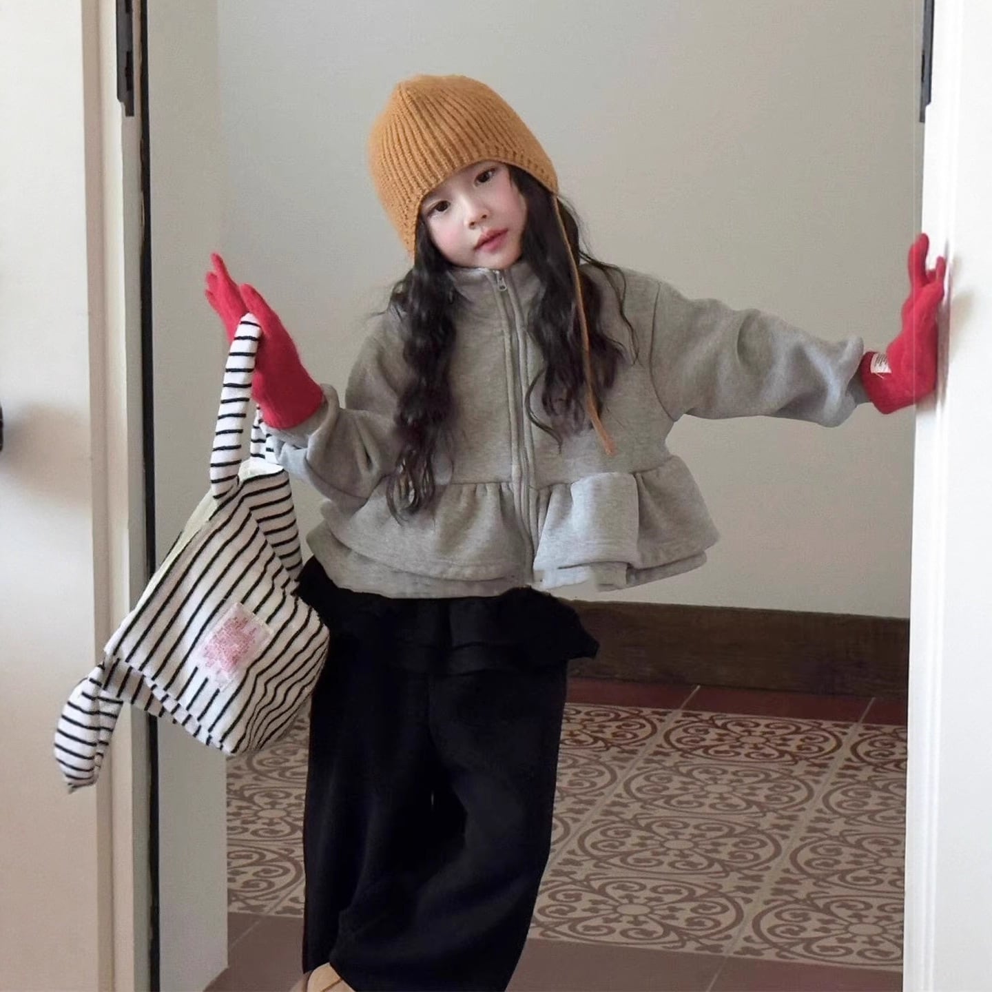 裏起毛ペプラムアウター