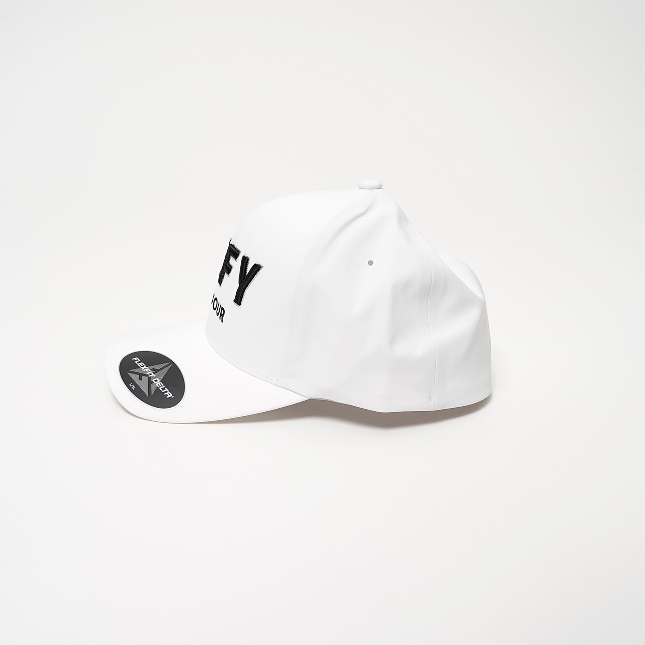 CAP  003 WHITE