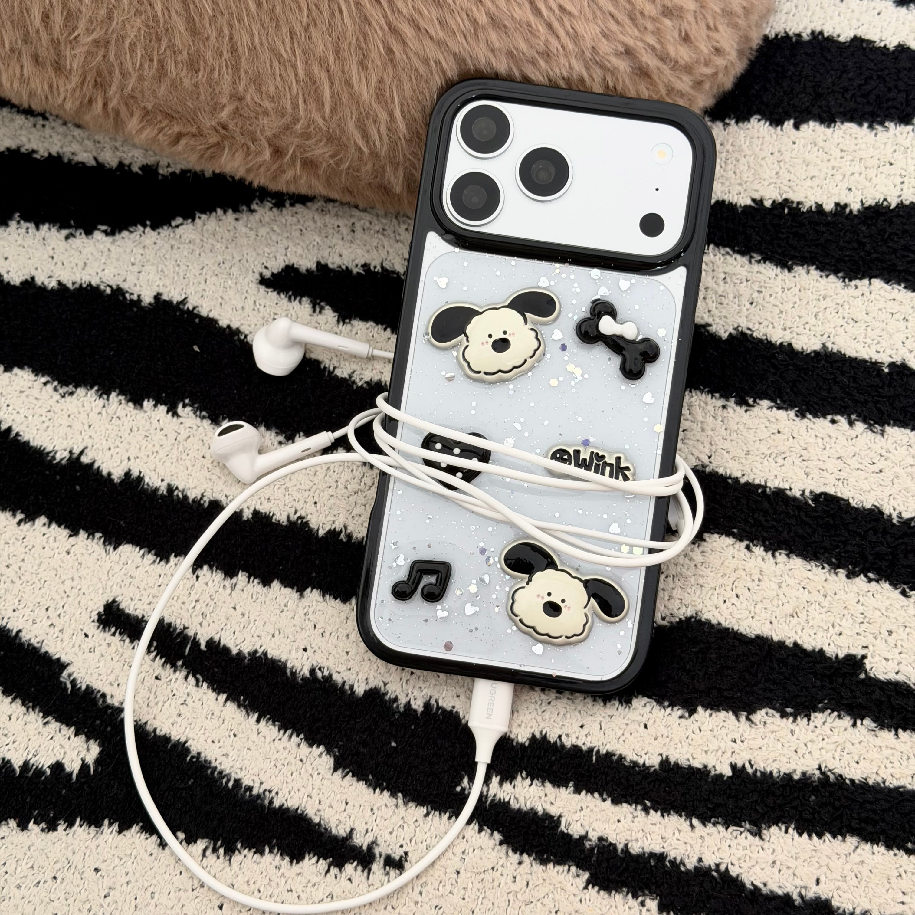 ワンちゃん iPhone 17 16 15 14 13 12 ケース クリア 可愛い 耐衝撃