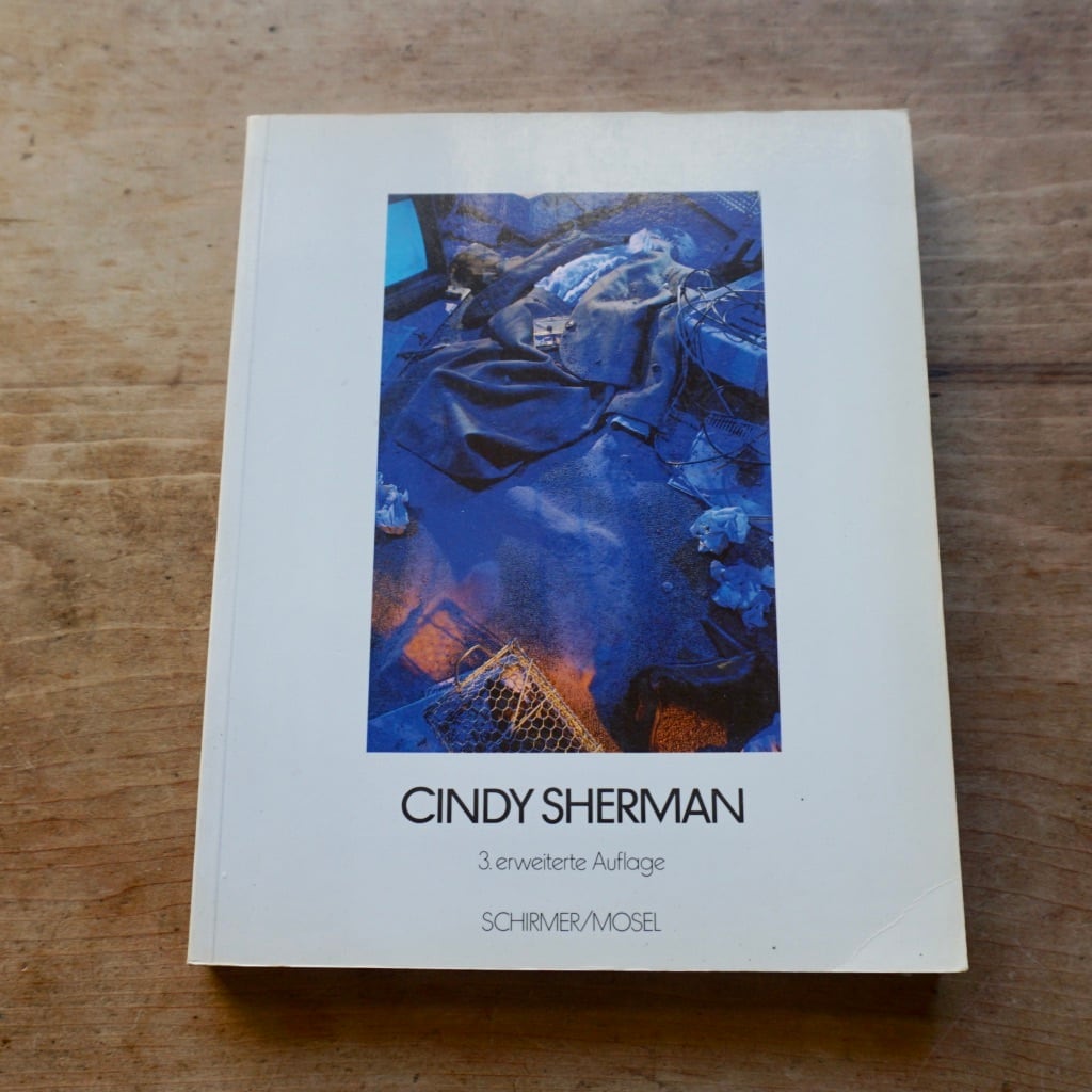 【絶版洋古書 】シンディー・シャーマン  Cindy Sherman　 Sherman,  Schirmer /Mosel Verlag  1998 [310195126]