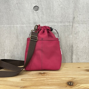 -* 2WAY巾着ショルダー *- 横Dカン付き【ホットピンク】