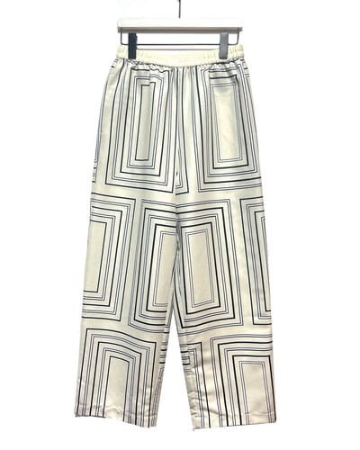 【CHIGNON】3454-026MK オリジナルスクエアパネル柄パンツ