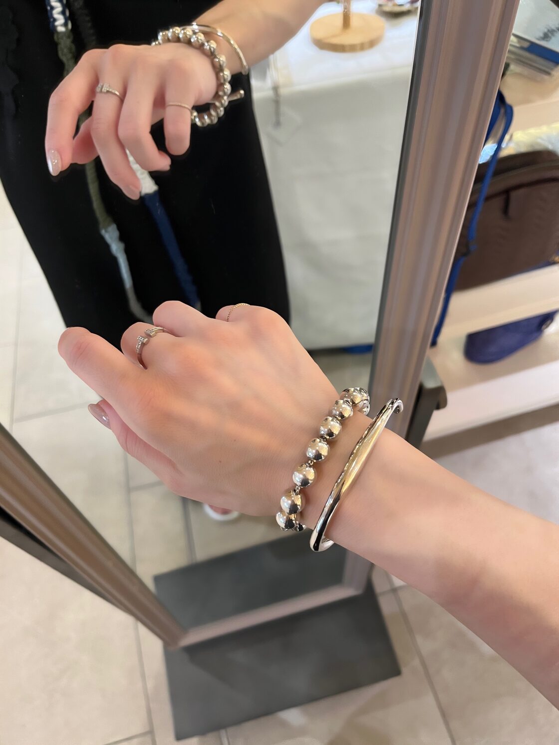新品同様美品 TIFFANY&Co. ティファニー 現行 ハードウェア ミディアム 