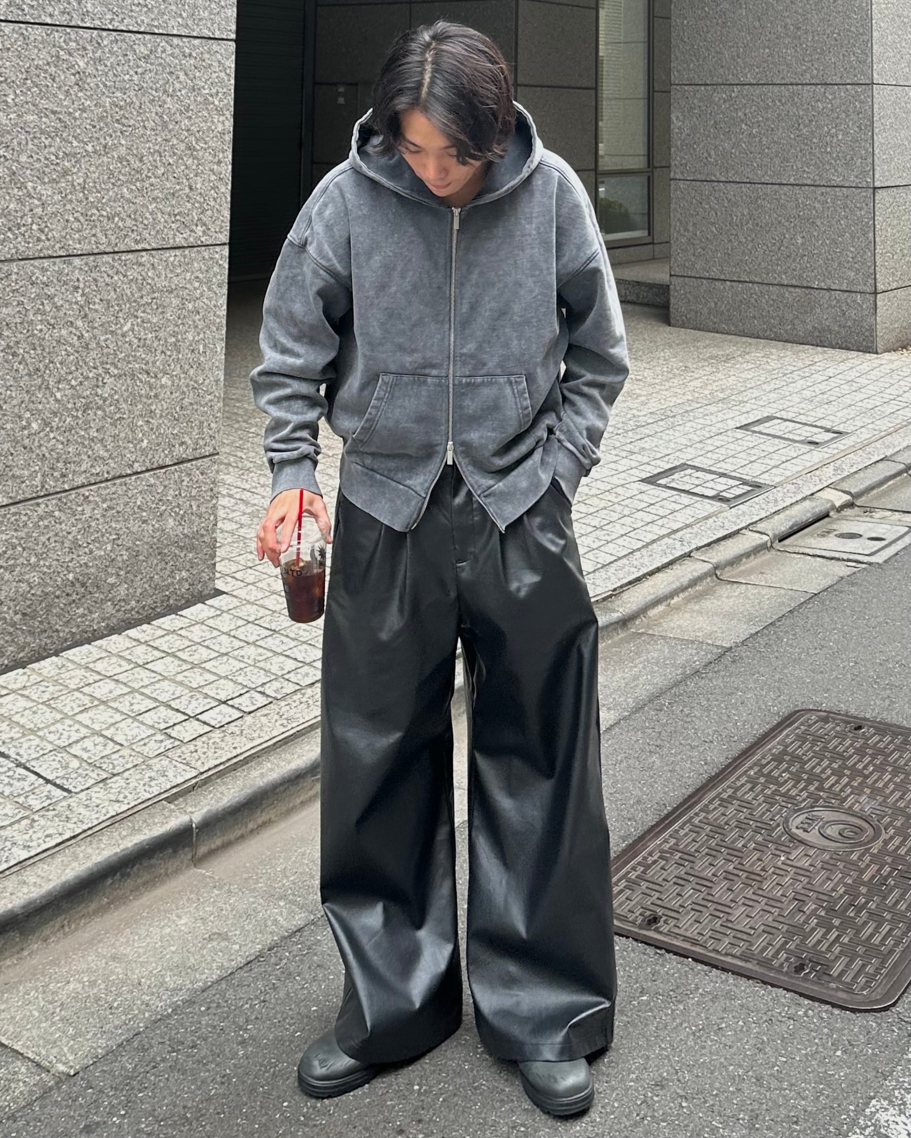 送料無料】TACK LEATHER WIDE PANTS | BARYFROMTHENORM